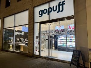 Read more about the article Gopuff eröffnet physische Geschäfte in NYC mit Walk-in-Service