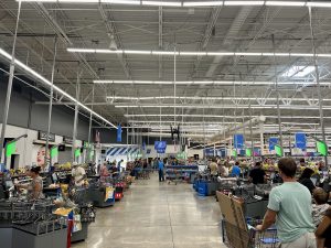 Read more about the article Walmart steigert Nutzung von Selbstbedienungskassen in den USA