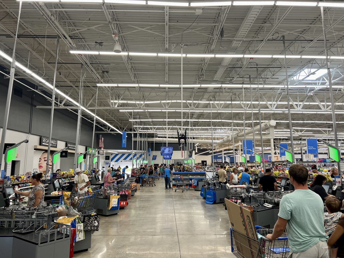 Read more about the article Walmart steigert Nutzung von Selbstbedienungskassen in den USA